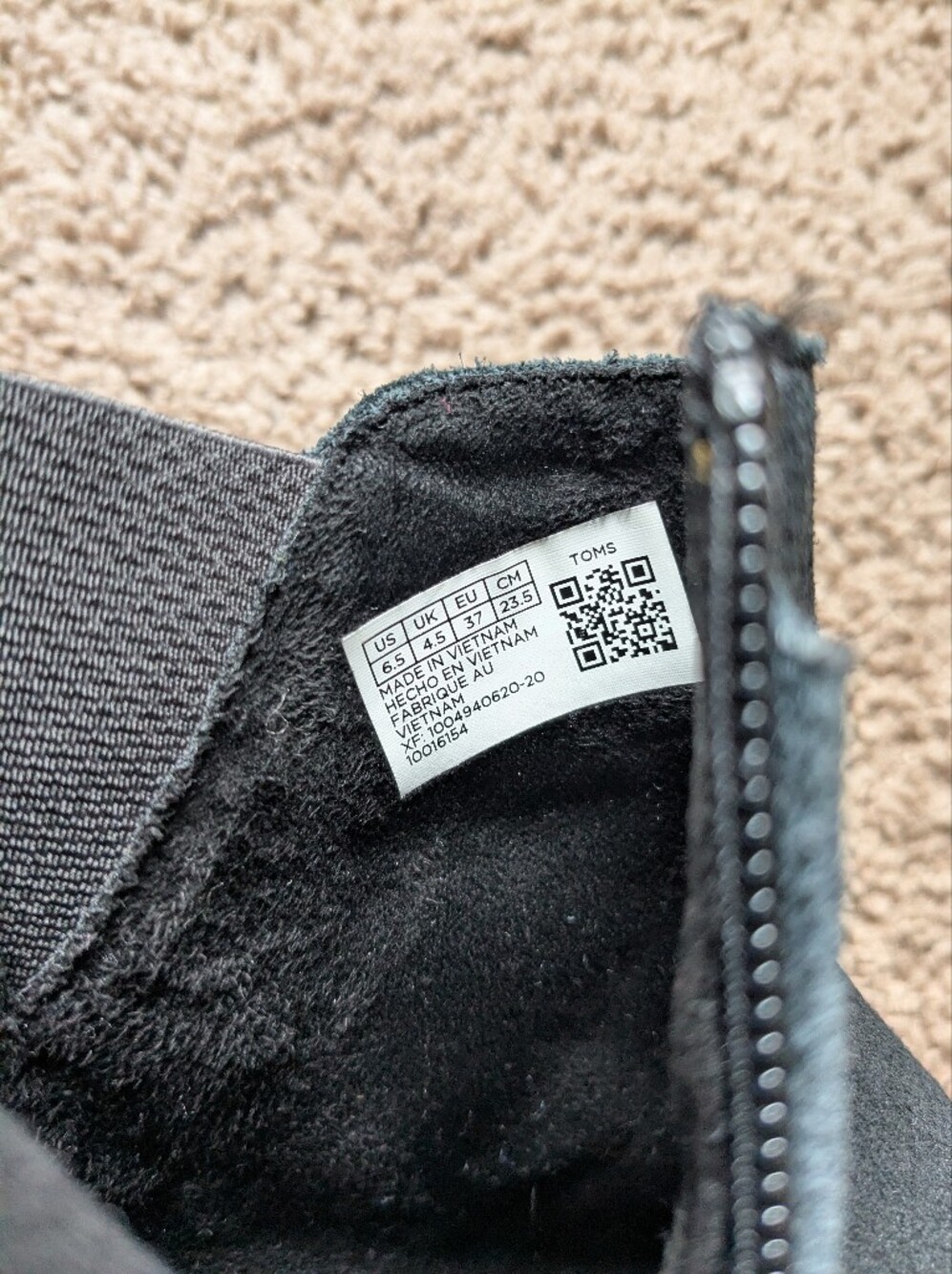 🖤 Toms Suede Booties - Picture 7 of 9